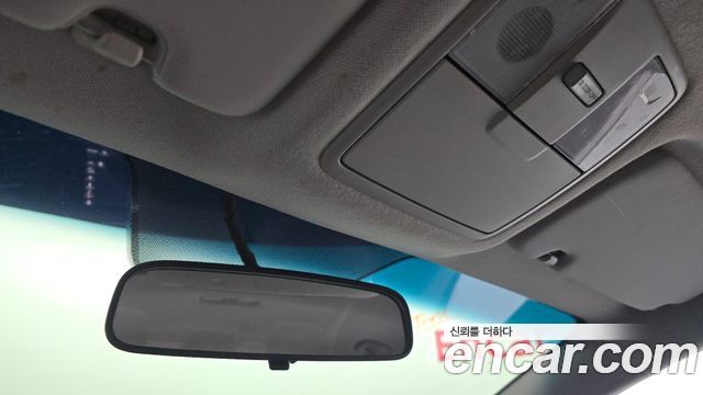 Kia K3 2017 — photo 19