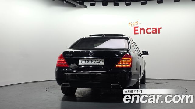 Mercedes-Benz S-Class 2010 — photo 4