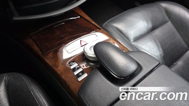 Mercedes-Benz S-Class 2010 — photo 31
