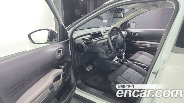 Citroën / DS C4 CACTUS 2019 — photo 13