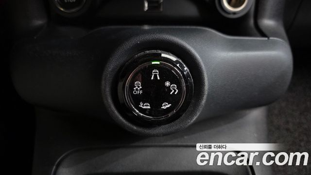 Citroën / DS C4 CACTUS 2019 — photo 27