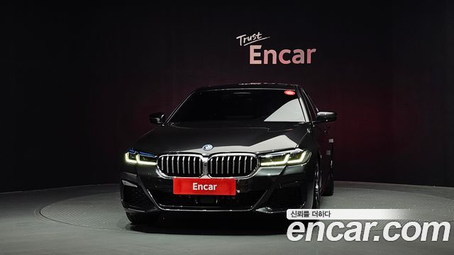 BMW 5-Series 2023 — photo 3