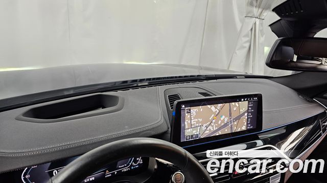 BMW 5-Series 2023 — photo 21