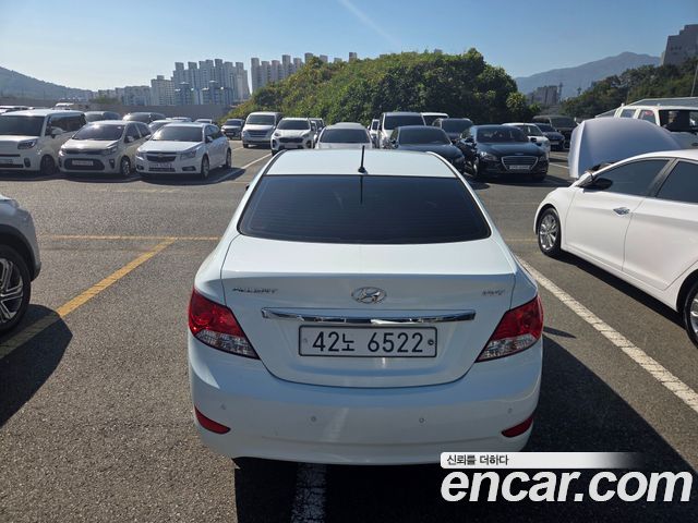 Hyundai Accent 2014 — photo 5