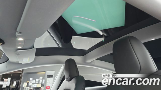 Tesla Model 3 2025 — photo 23