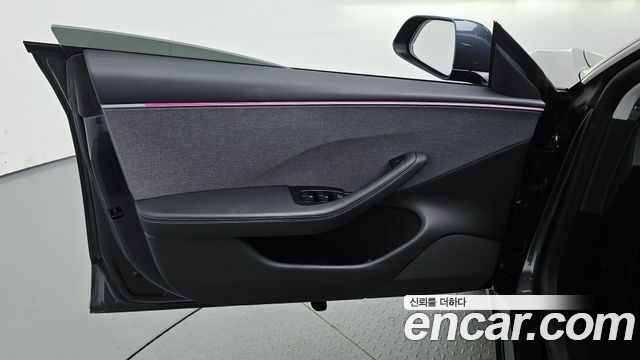 Tesla Model 3 2025 — photo 14