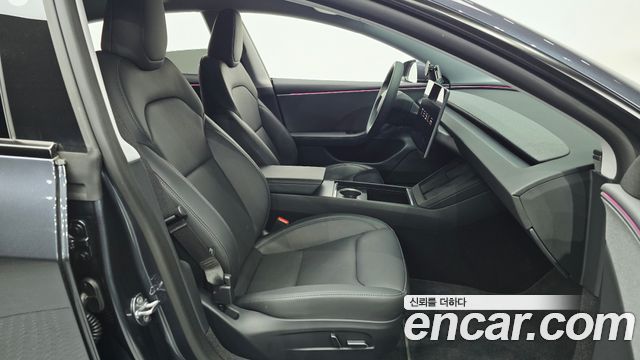 Tesla Model 3 2025 — photo 16