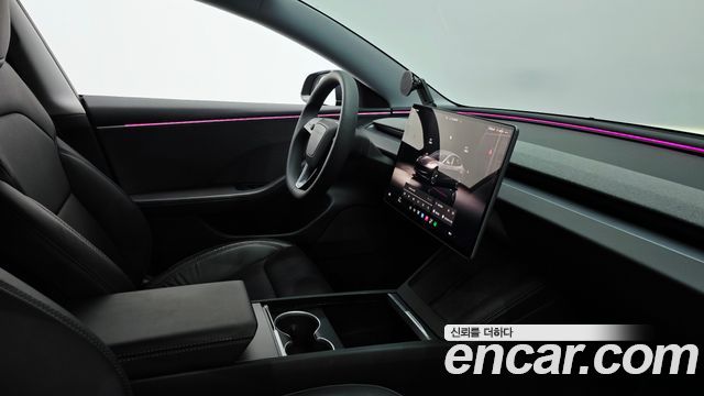 Tesla Model 3 2025 — photo 29