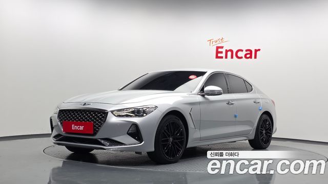 Genesis G70 2018 — photo 1