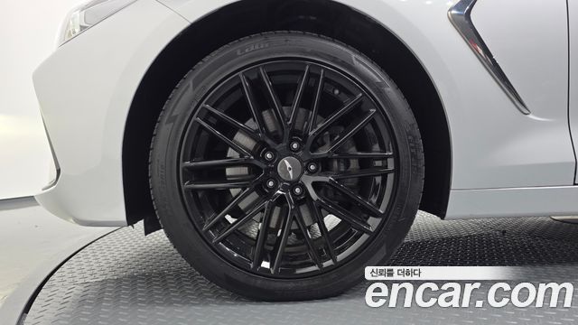 Genesis G70 2018 — photo 5