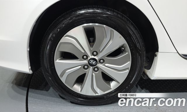 Hyundai Sonata 2014 — photo 5