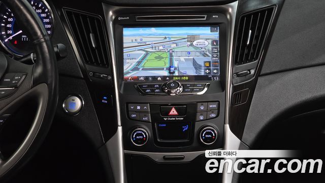 Hyundai Sonata 2014 — photo 20
