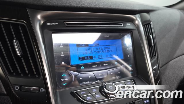 Hyundai Sonata 2014 — photo 22