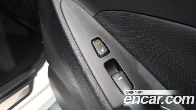 Hyundai Sonata 2014 — photo 24