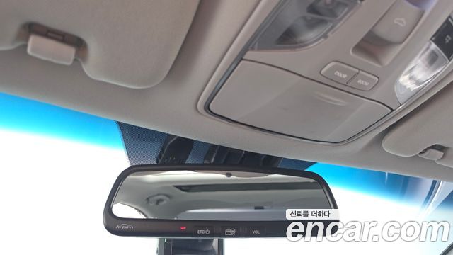 Hyundai Sonata 2014 — photo 25