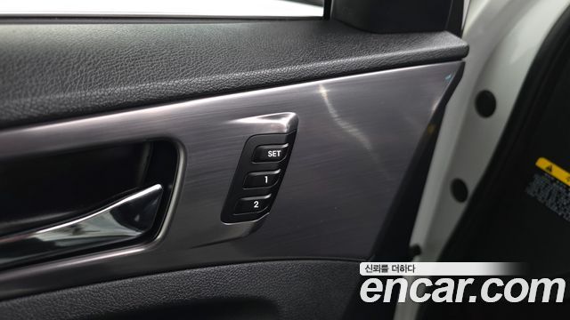 Hyundai Sonata 2014 — photo 28