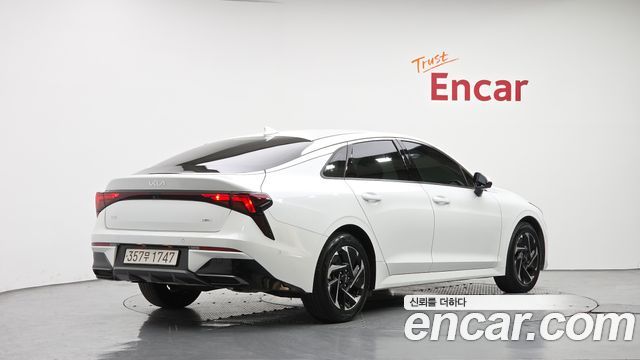 Kia K5 2024 — photo 2