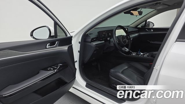 Kia K5 2024 — photo 10
