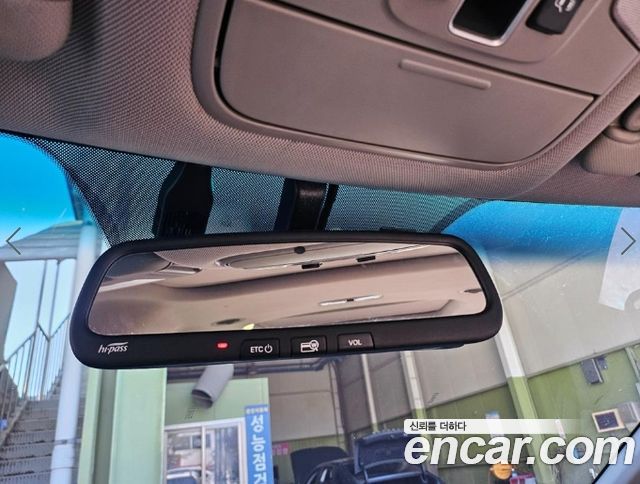 Kia Canival 2017 — photo 16