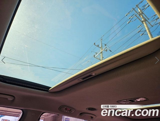Kia Canival 2017 — photo 18