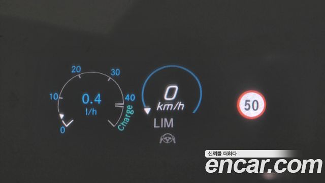 Mercedes-Benz E-Class 2022 — photo 19