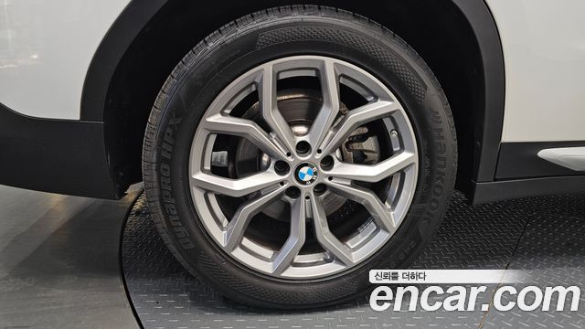 BMW X4 2021 — photo 5