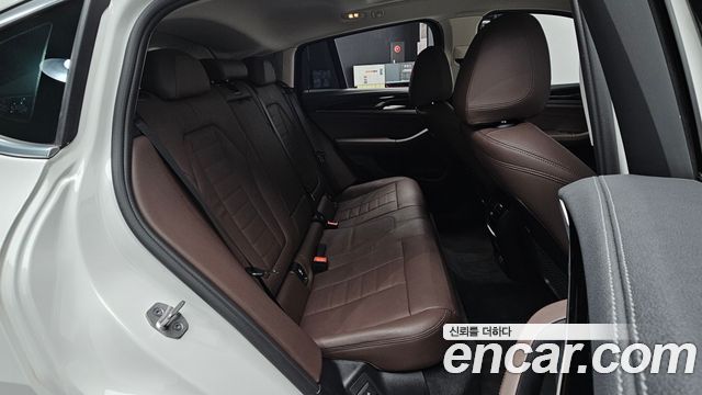 BMW X4 2021 — photo 12