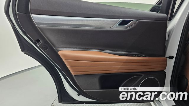 Genesis G80 2021 — photo 15
