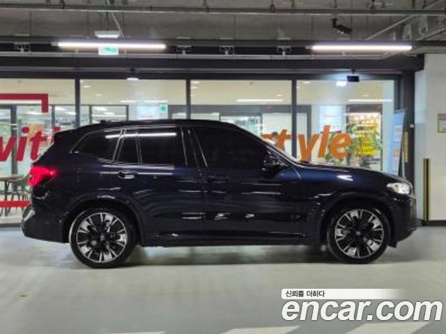 BMW iX3 2022 — photo 3