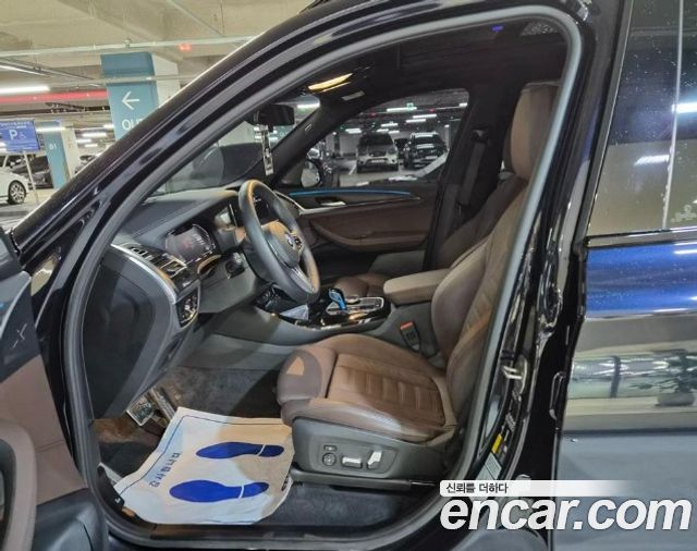 BMW iX3 2022 — photo 11