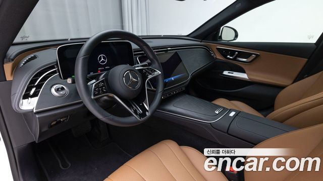Mercedes-Benz E-Class 2026 — photo 13