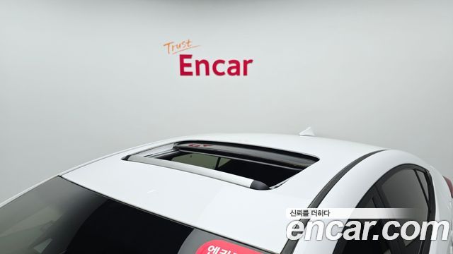 Hyundai AVANTE 2020 — photo 17