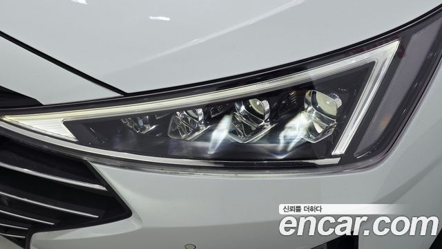 Hyundai AVANTE 2020 — photo 8