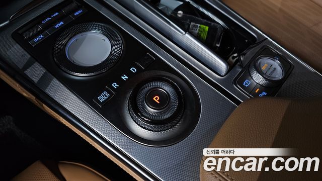 Genesis GV80 2022 — photo 12