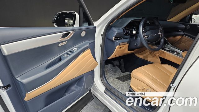 Genesis GV80 2022 — photo 13