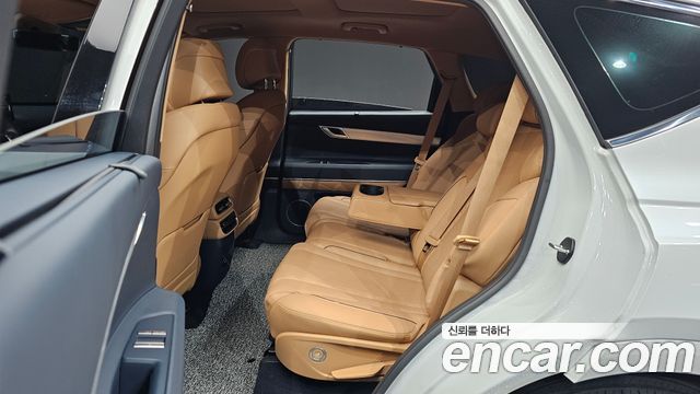 Genesis GV80 2022 — photo 17
