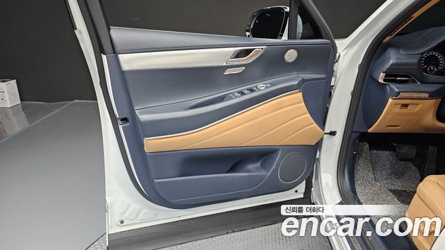 Genesis GV80 2022 — photo 14