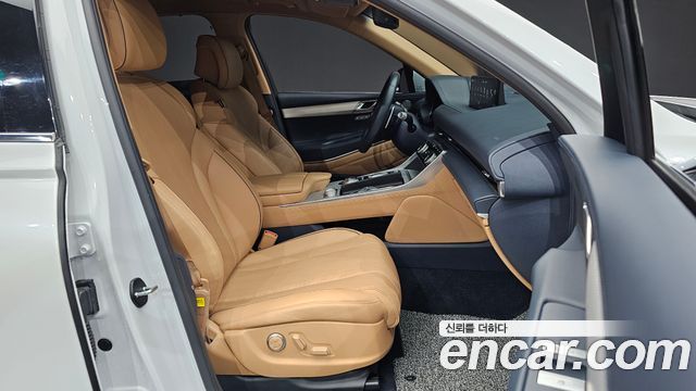 Genesis GV80 2022 — photo 16