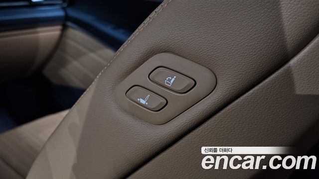 Genesis GV80 2022 — photo 33