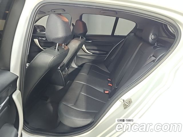BMW 1-Series 2018 — photo 12