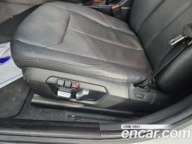 BMW 1-Series 2018 — photo 13