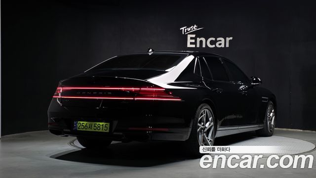 Genesis G90 2022 — photo 2