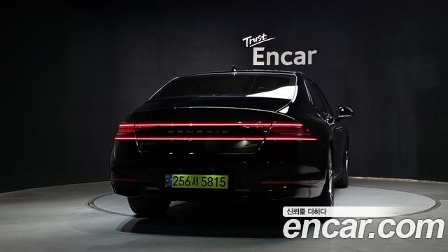 Genesis G90 2022 — photo 4