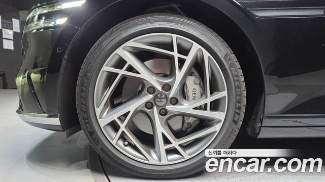 Genesis G90 2022 — photo 5