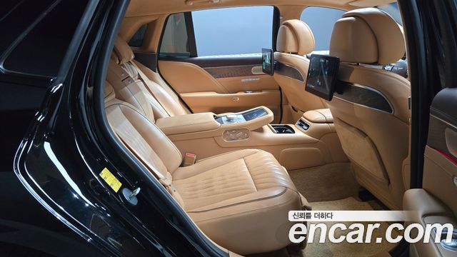 Genesis G90 2022 — photo 17