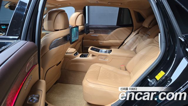 Genesis G90 2022 — photo 18