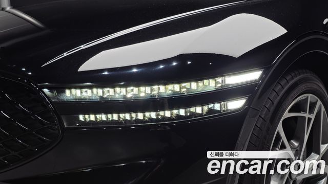 Genesis G90 2022 — photo 8