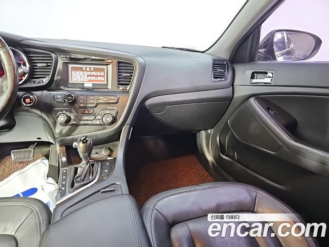 Kia K5 2013 — photo 10