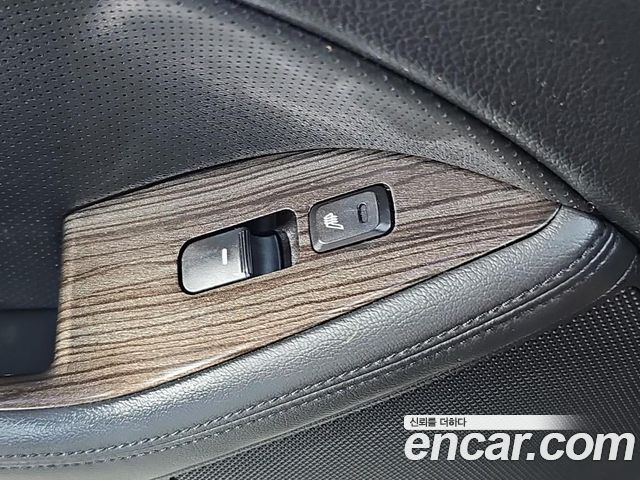 Kia K5 2013 — photo 18