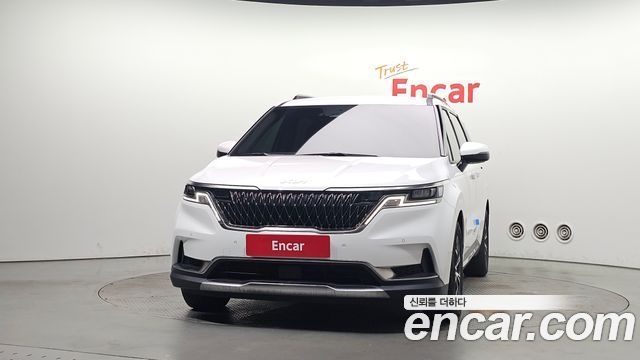 Kia Canival 2022 — photo 3